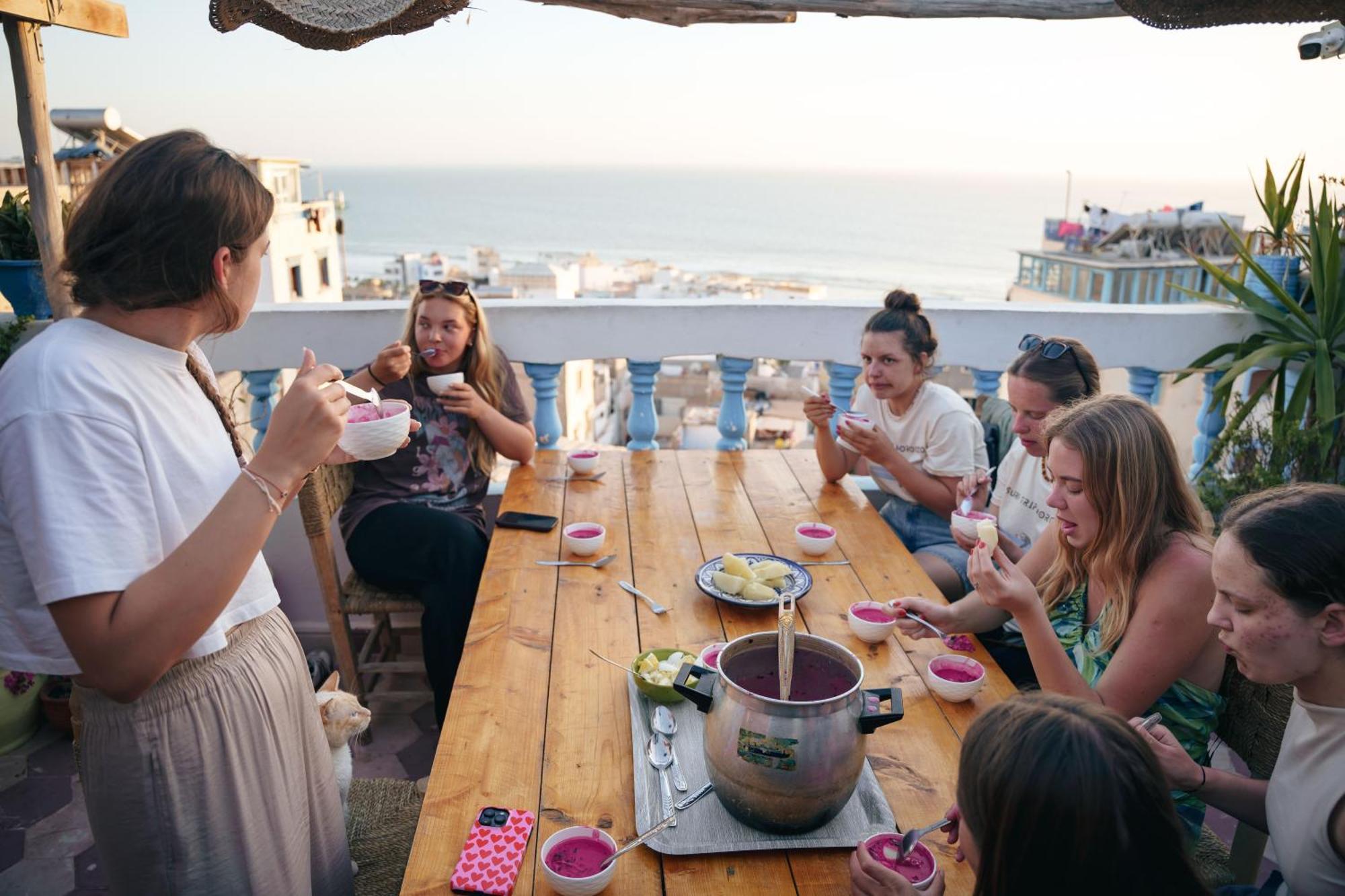 Sable Beach Surf Camp Taghazout Exteriör bild